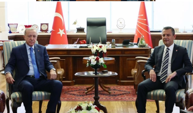 Oturma düzeni merak konusuydu...Erdoğan ve Özel'in 12. kattaki görüşmesinden ilk kareler