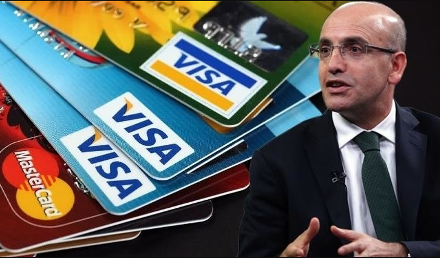 Mehmet Şimşek'in "Kredi kartlarına düzenleme gelecek mi?" sorusuna cevap!